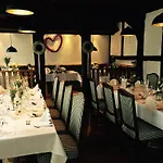 Gutshof Im Oertzetal In Oldendorf, Suedheide 호텔 3*