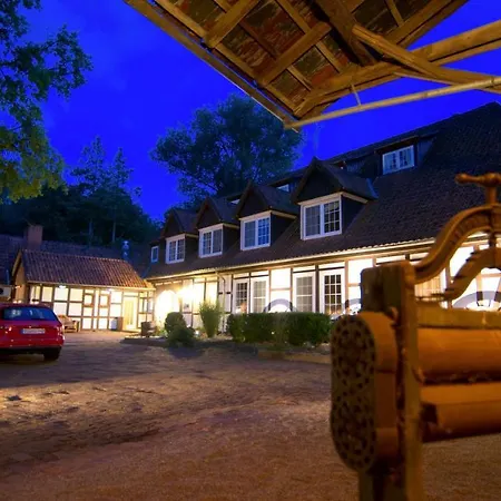 Gutshof Im Oertzetal Und Restaurant Hotel