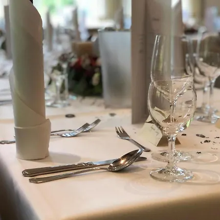 Hotel Gutshof Im Oertzetal Und Restaurant Hermannsburg